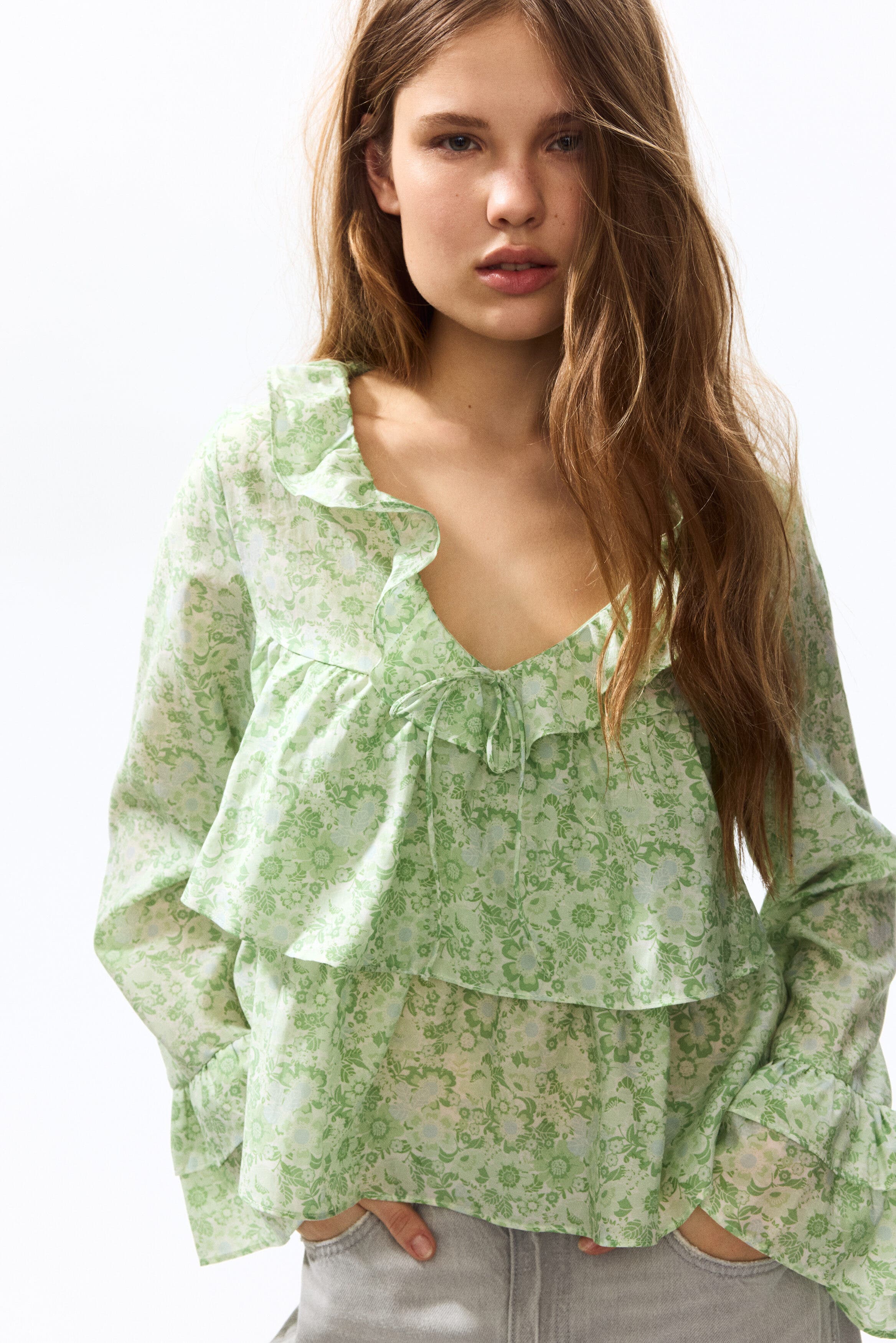 Ruffle-trimmed blouse - image 2