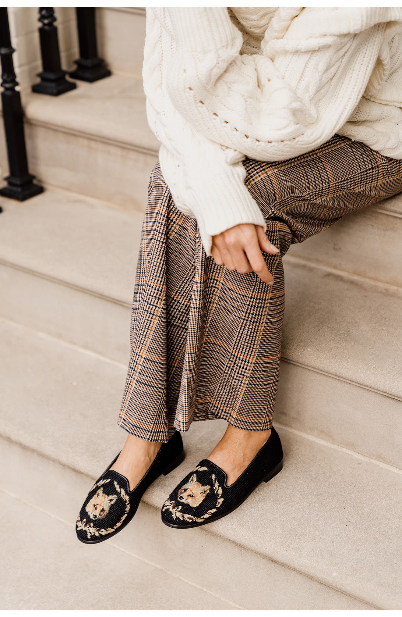 ByPaige Needlepoint Fox & Wreath Flat, Alternate, color, Fox And Wreath - Black