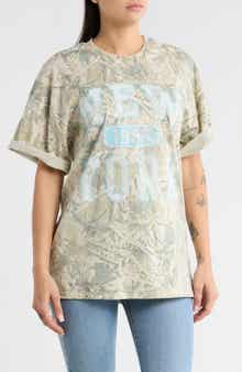 Hi Res New York 1995 Graphic T-Shirt