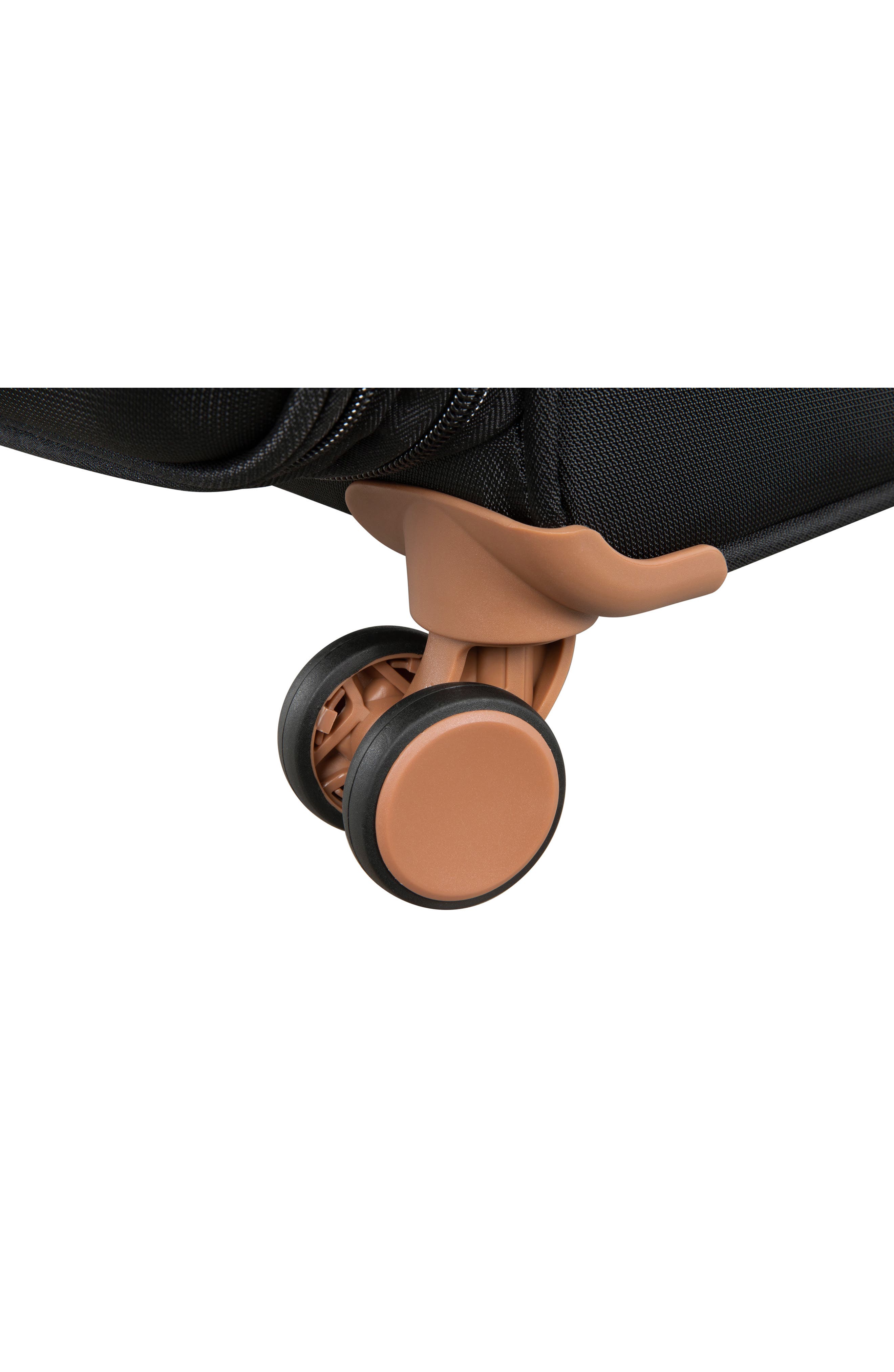 IT LUGGAGE Fusional 15-Inch Carry-On Suitcase, Alternate, color, Black