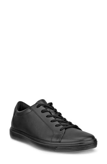 Ecco Classic Low Top Sneaker In Black