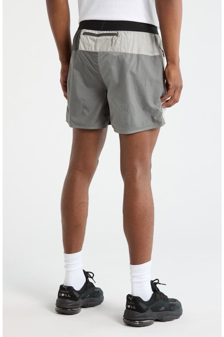 Griffith Running Shorts, Alternate, color, FOG GRADIENT