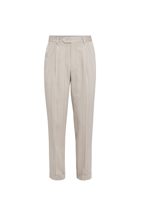 Leisure fit trousers with pleats
