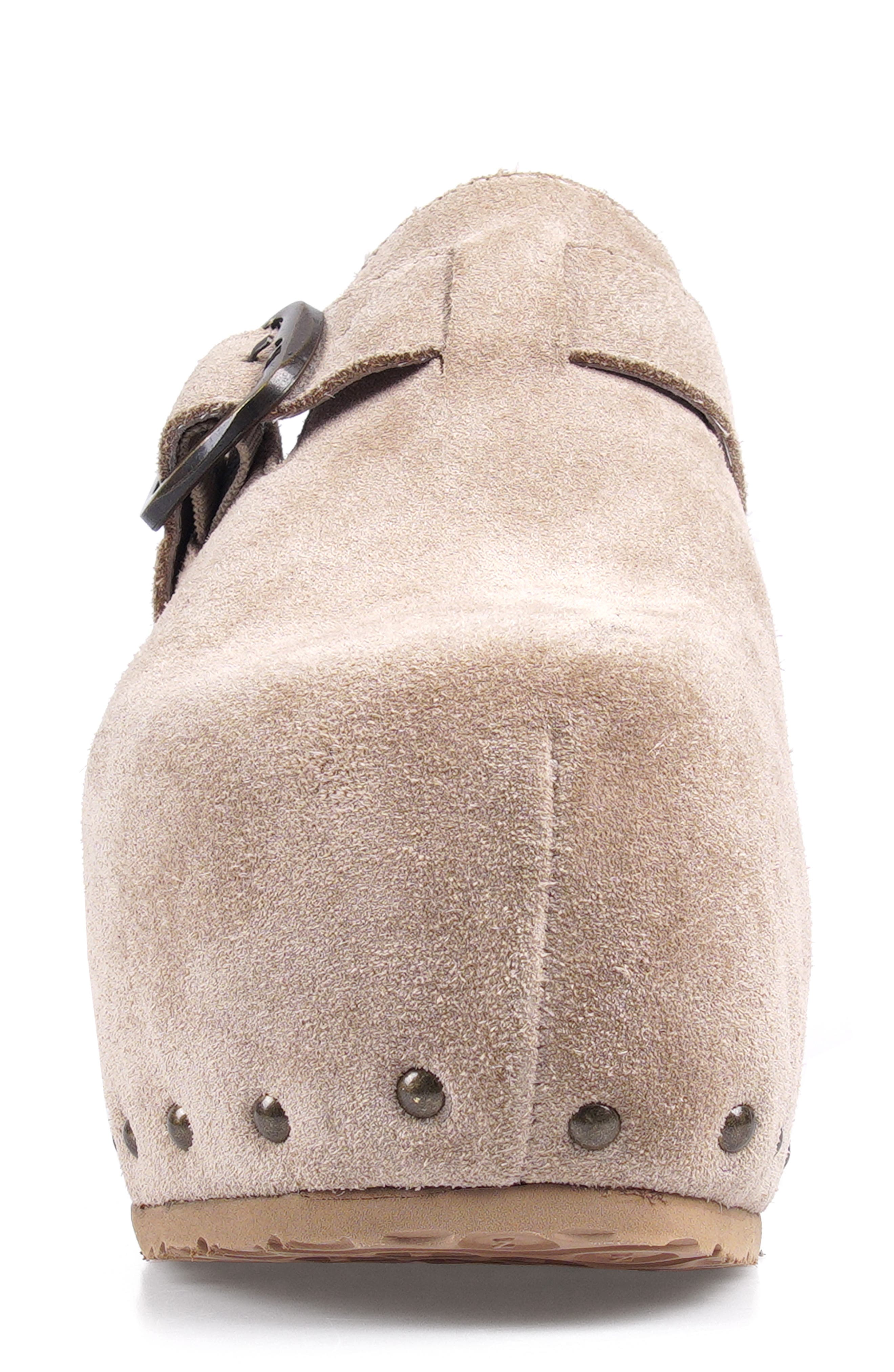 Cuna Platform Clog, Alternate, color, SAND SUEDE