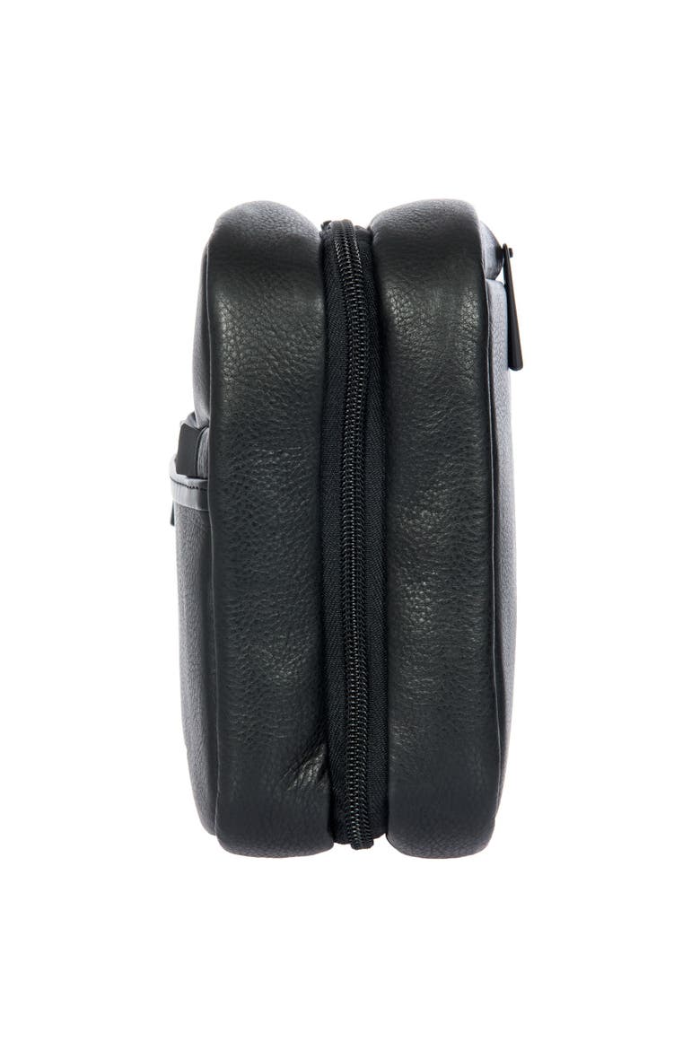 Roadster Leather EVO Washbag, Alternate, color, Black