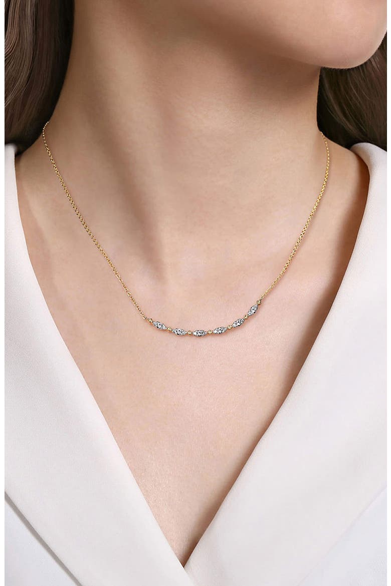 Bujukan Curved Bar Pendant Necklace, Alternate, color, GOLD