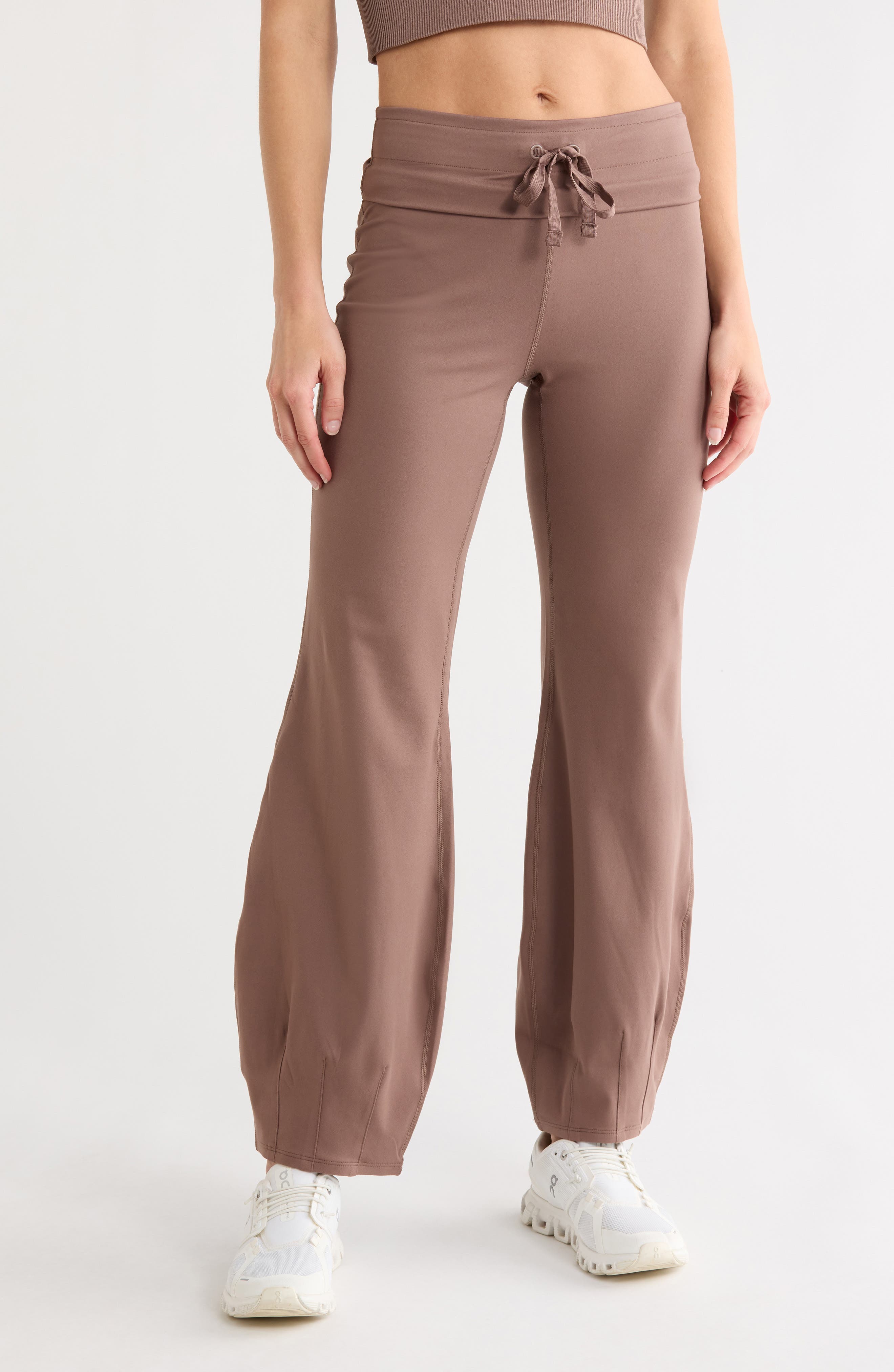 selected DEEP TAUPE
