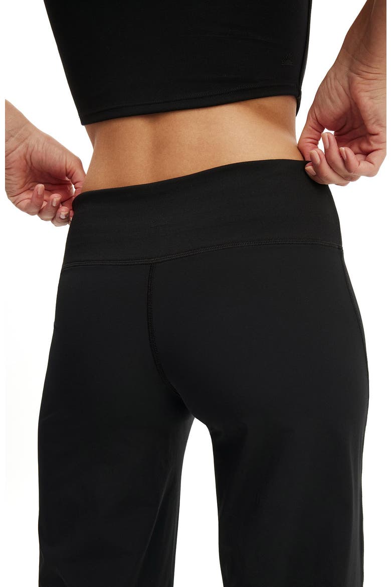 Women's Active Straight Leg Stretch Woven Pant, Alternate, color, Black