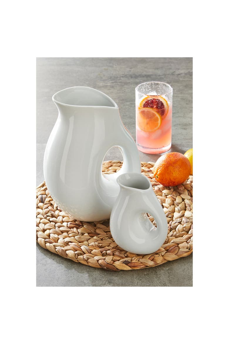 Braided Water Hyacinth Round Placemat Natural Wipe Clean, Alternate, color, Beige