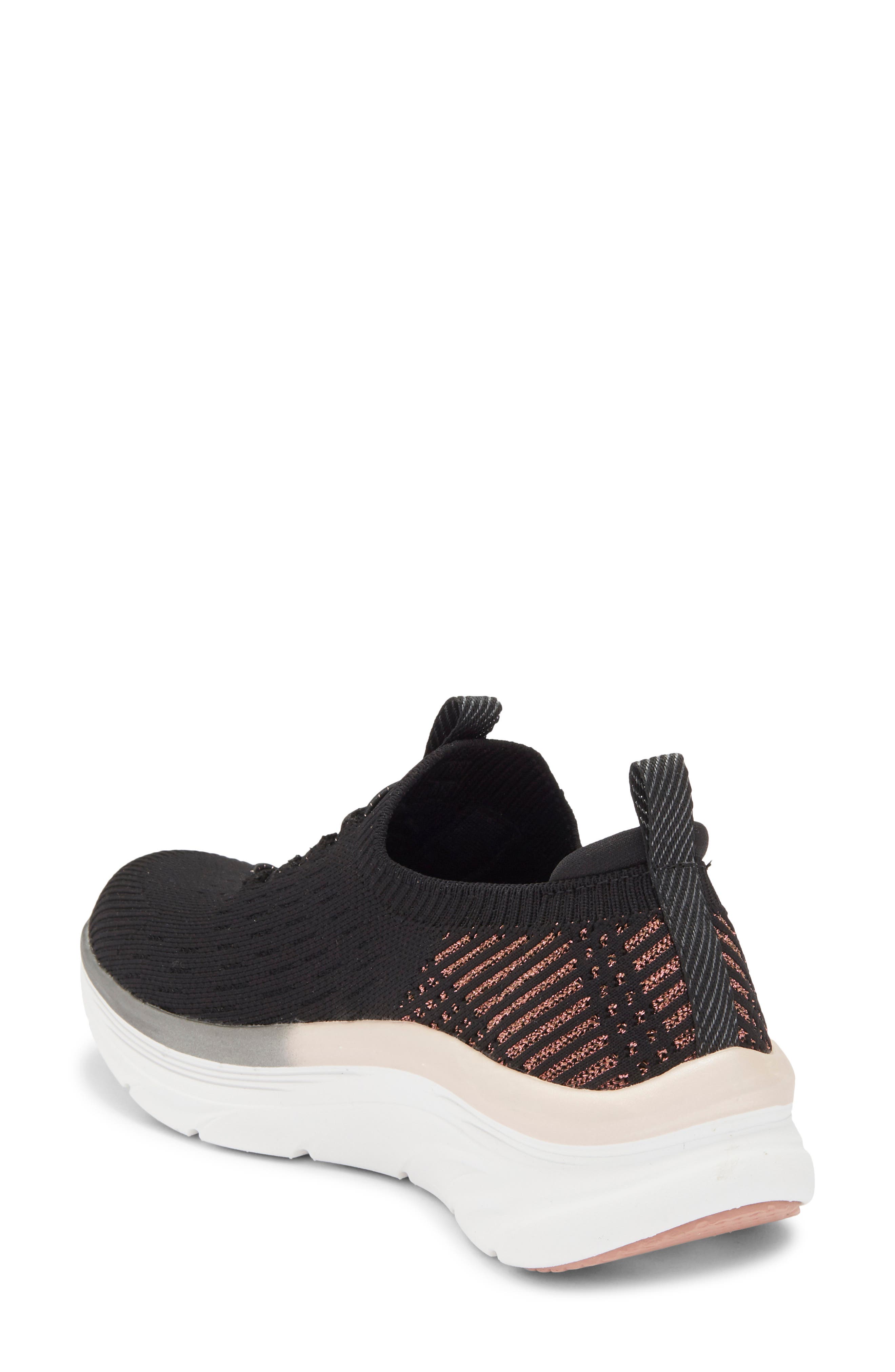 SKECHERS Relaxed Fit D'Lux Walker Sneaker, Alternate, color, Black