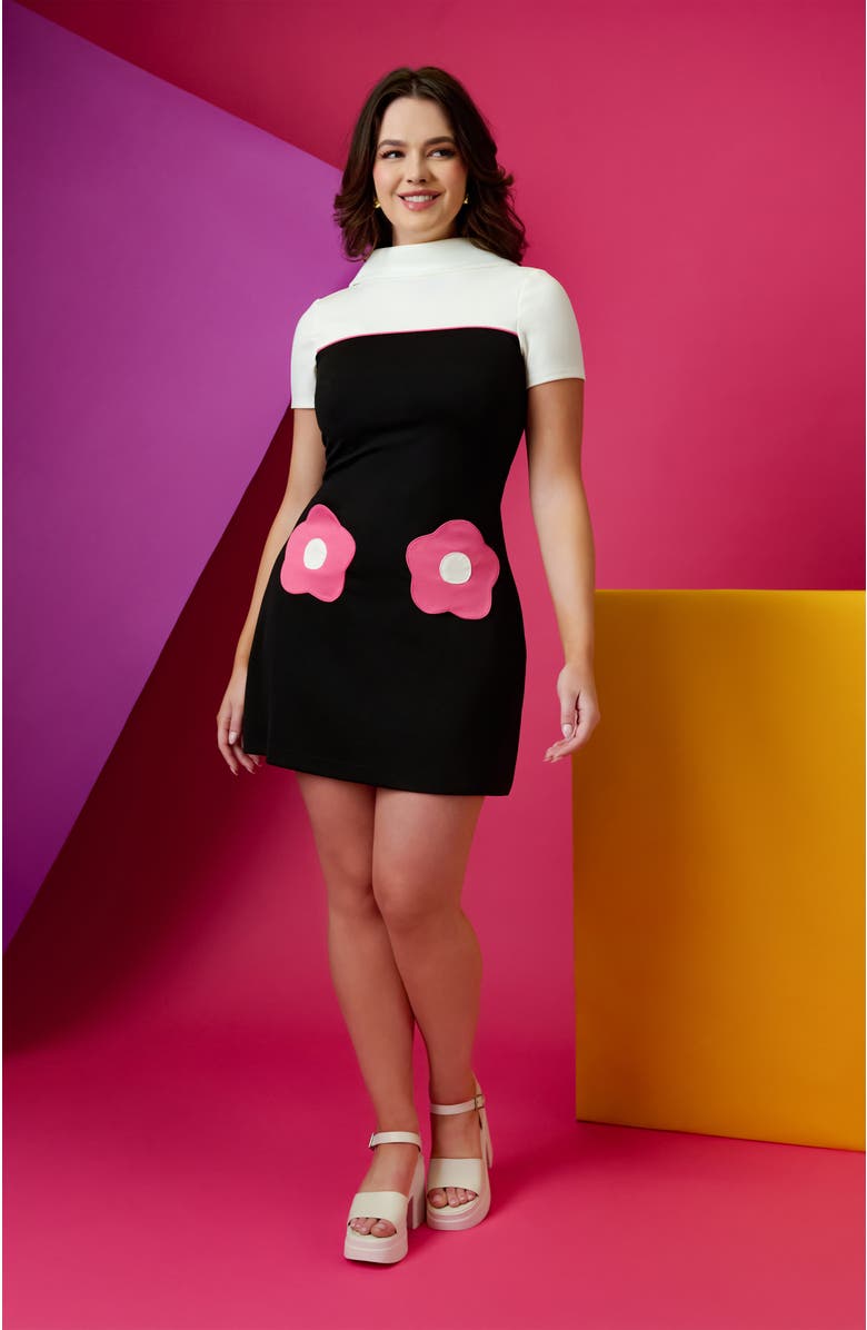 Smak Parlour Mock Neck Patch Pocket Shift Dress, Alternate, color,