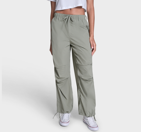 Loose-Fit Tech Pants