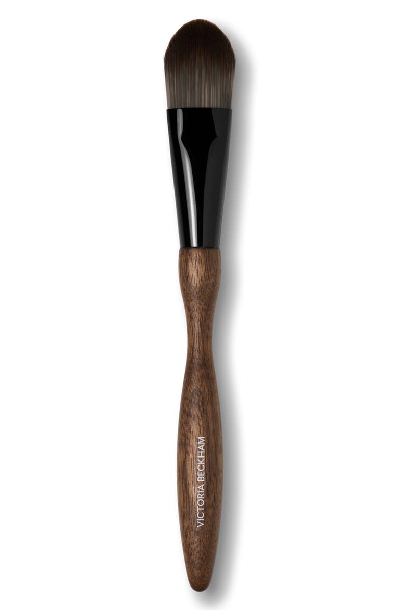 Victoria Beckham 10 Flat Complexion Brush, Main, color,