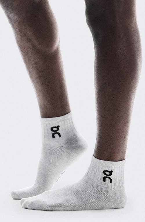 On Assorted 3-pack Logo Quarter Socks In Heather Gray