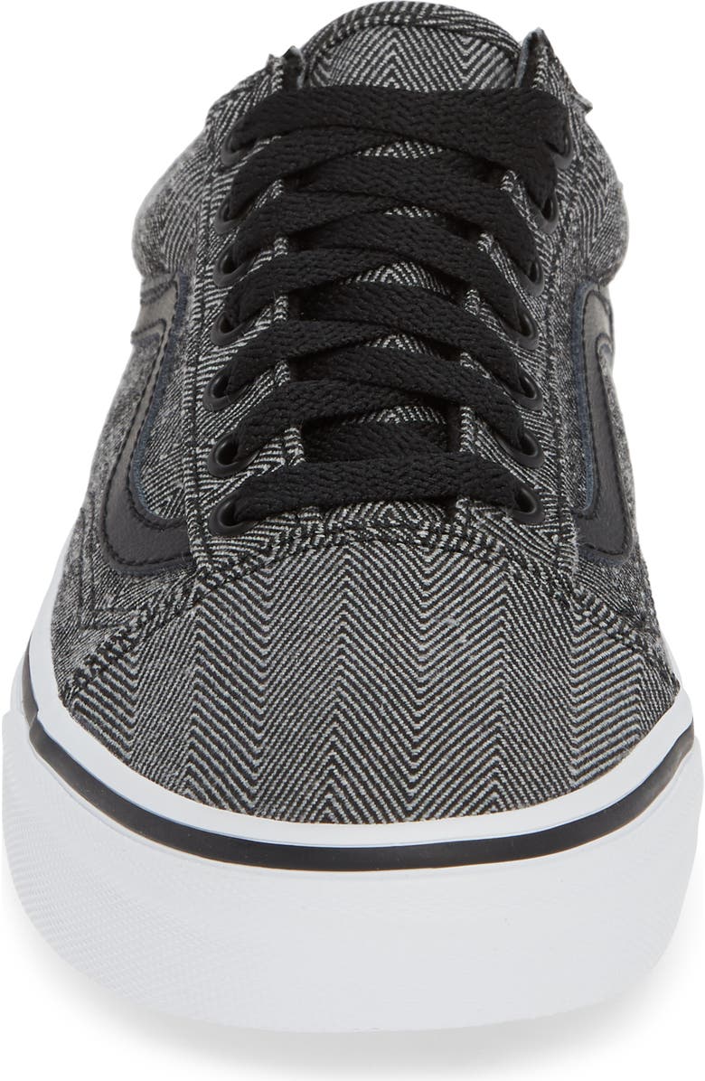 Vans UA Old Skool Sneaker, Alternate, color,