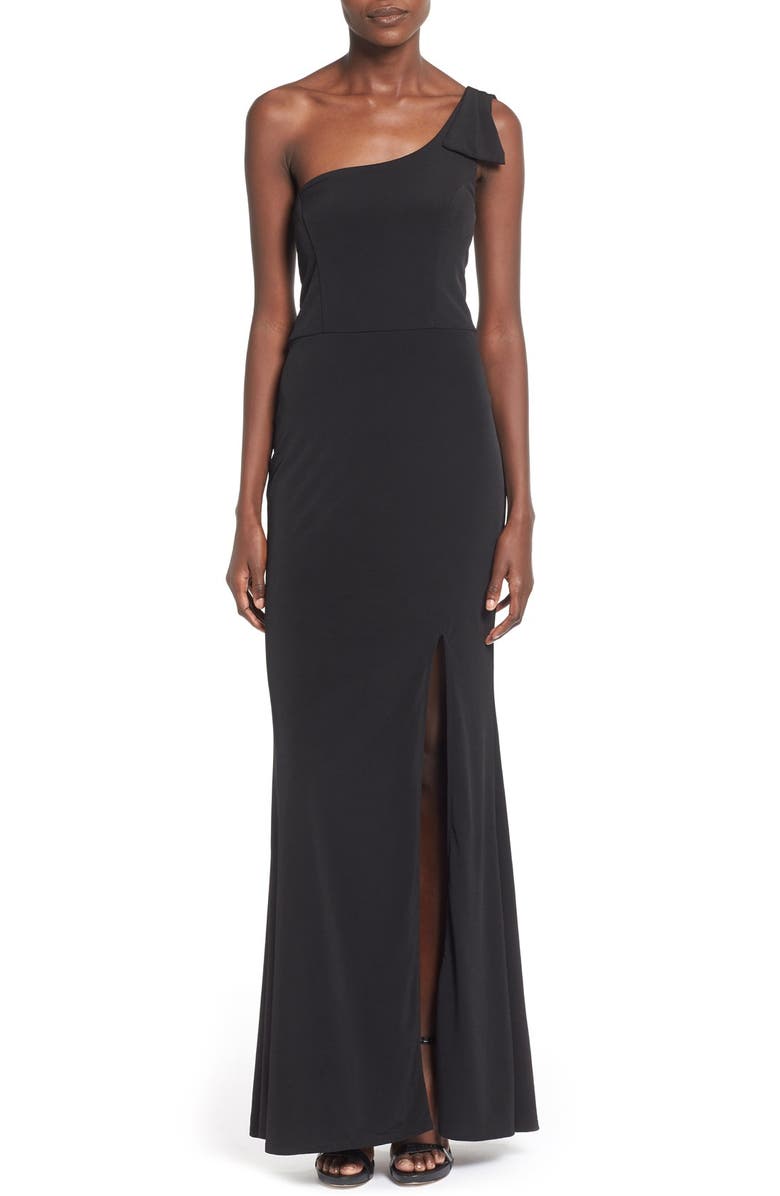 Way-In 'Kelly' One-Shoulder Gown, Main, color, 