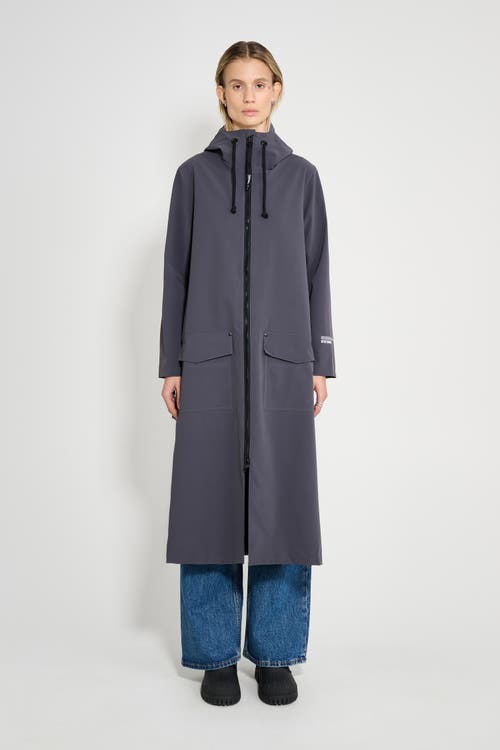 Stutterheim Mosebacke Long Patch Matte Raincoat In Blue