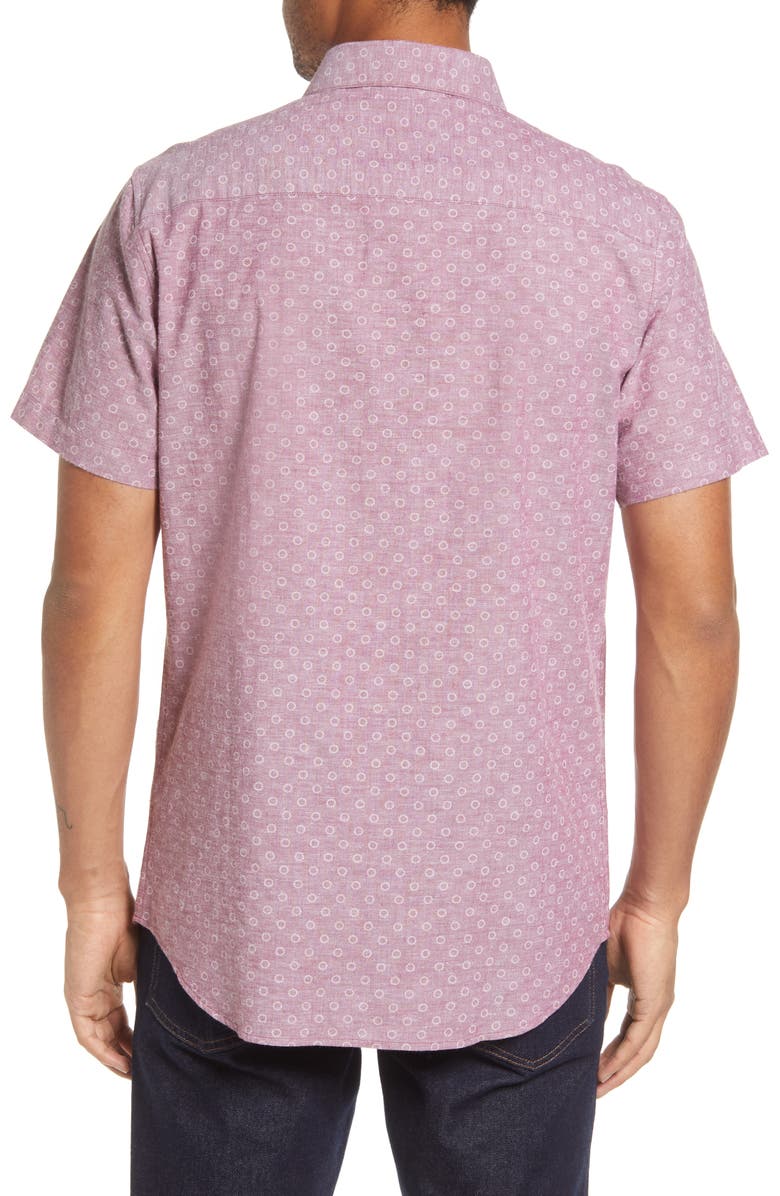 TravisMathew Men's Tyre Print Short Sleeve Button-Up Shirt, Alternate, color,