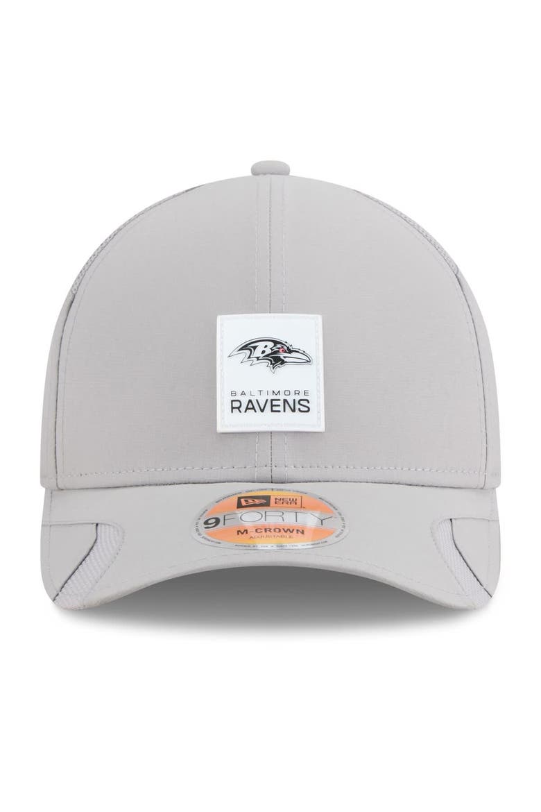 Men's New Era Gray Baltimore Ravens 2025 Sideline  M-Crown 9FORTY Adjustable Hat, Alternate, color, Gray