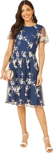 Yumi Green Embroidered Floral Skater Dress - Green / 14 UK