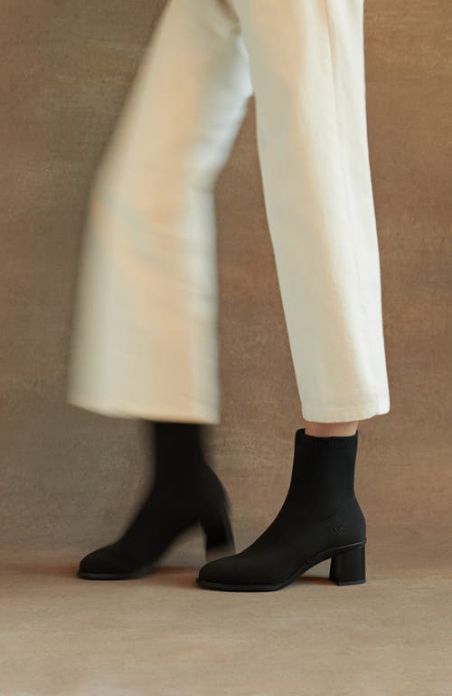 Vivaia Almond-toe Running Heel Boots In Black