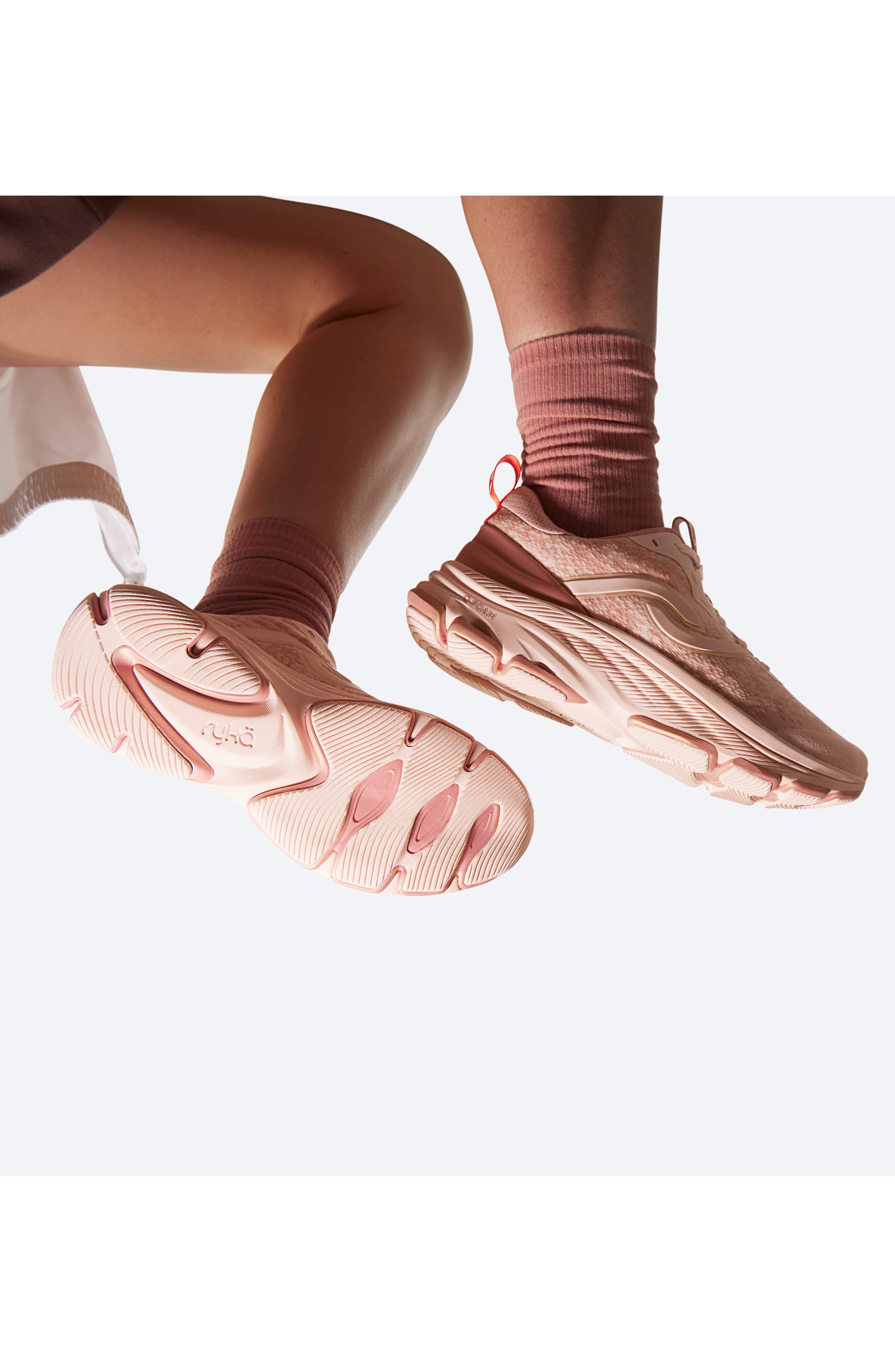 Dedicate LX Walking Shoe - image 2