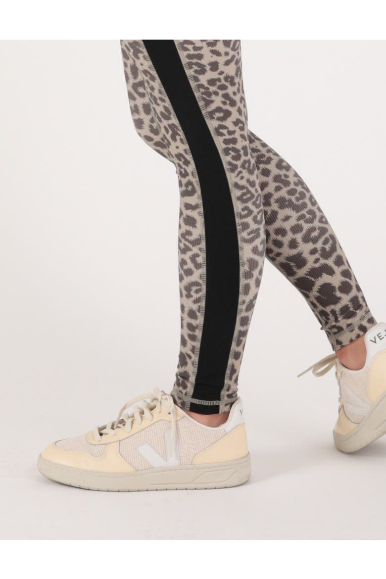 Breakaway Legging, Alternate, color, Sahara/Chocolate Leopard Print