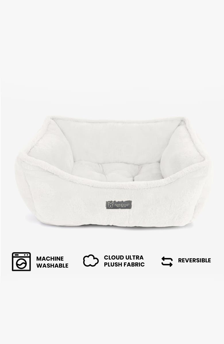 Nandog Pet Gear Super Cloud Dog  Bed- Reversible Cat & Dog Bed, Alternate, color, Pearl White