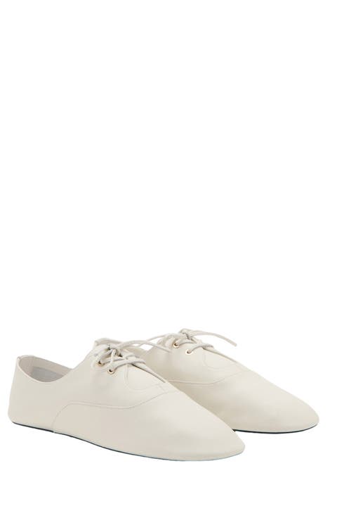 Leather Flat