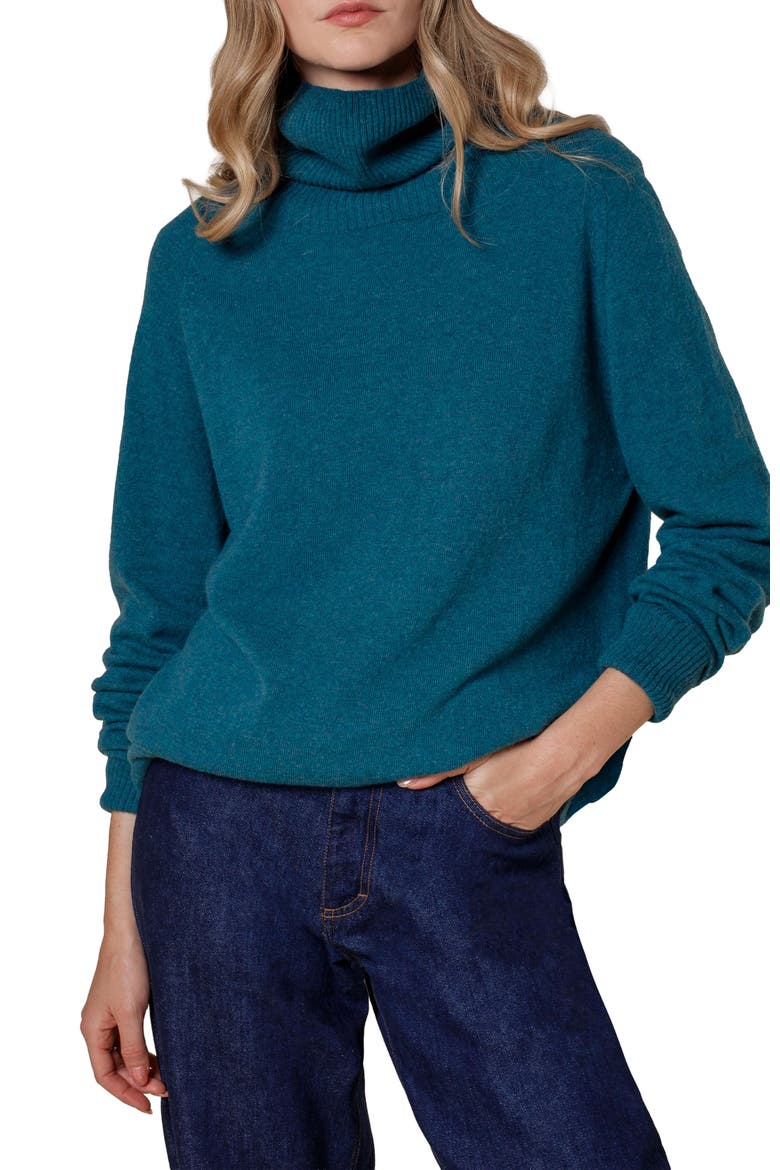 British Geelong Slouch Turtle Neck, Alternate, color, Teal