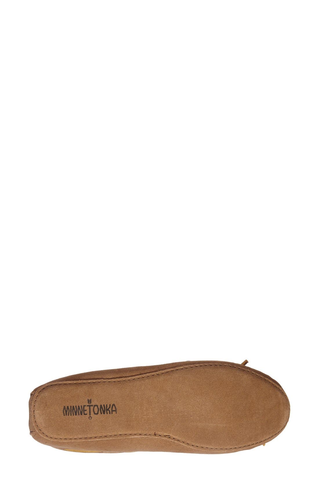 Minnetonka Sheepskin Slipper, Alternate, color, Tan Suede