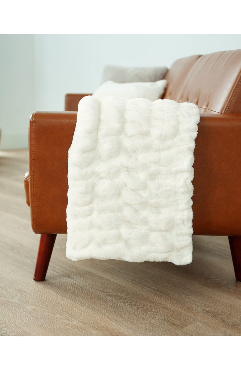 Minky Couture Hugs Cream Blanket, Alternate, color, Cream