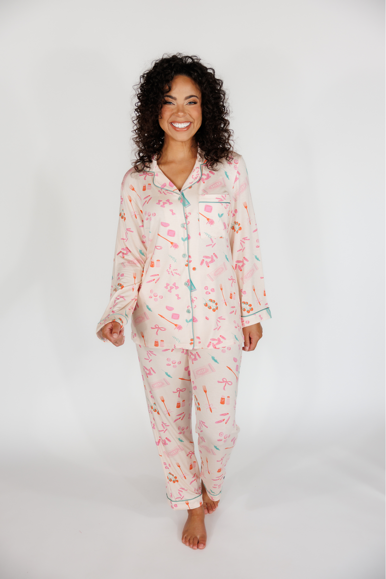 Long Sleeve & Cropped Pant Pajama Set, Alternate, color, Pasta La Vista