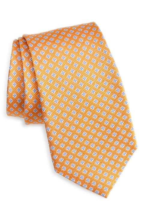 Quatrefoil Medallion Silk Tie