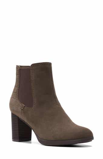 Clarks® Bayla Rose Chelsea Boot