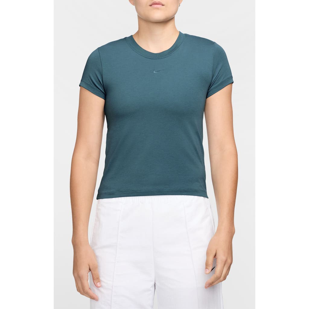 Nike Sportswear Club Chill Knit Mod Crop T-shirt In Smokey Blue