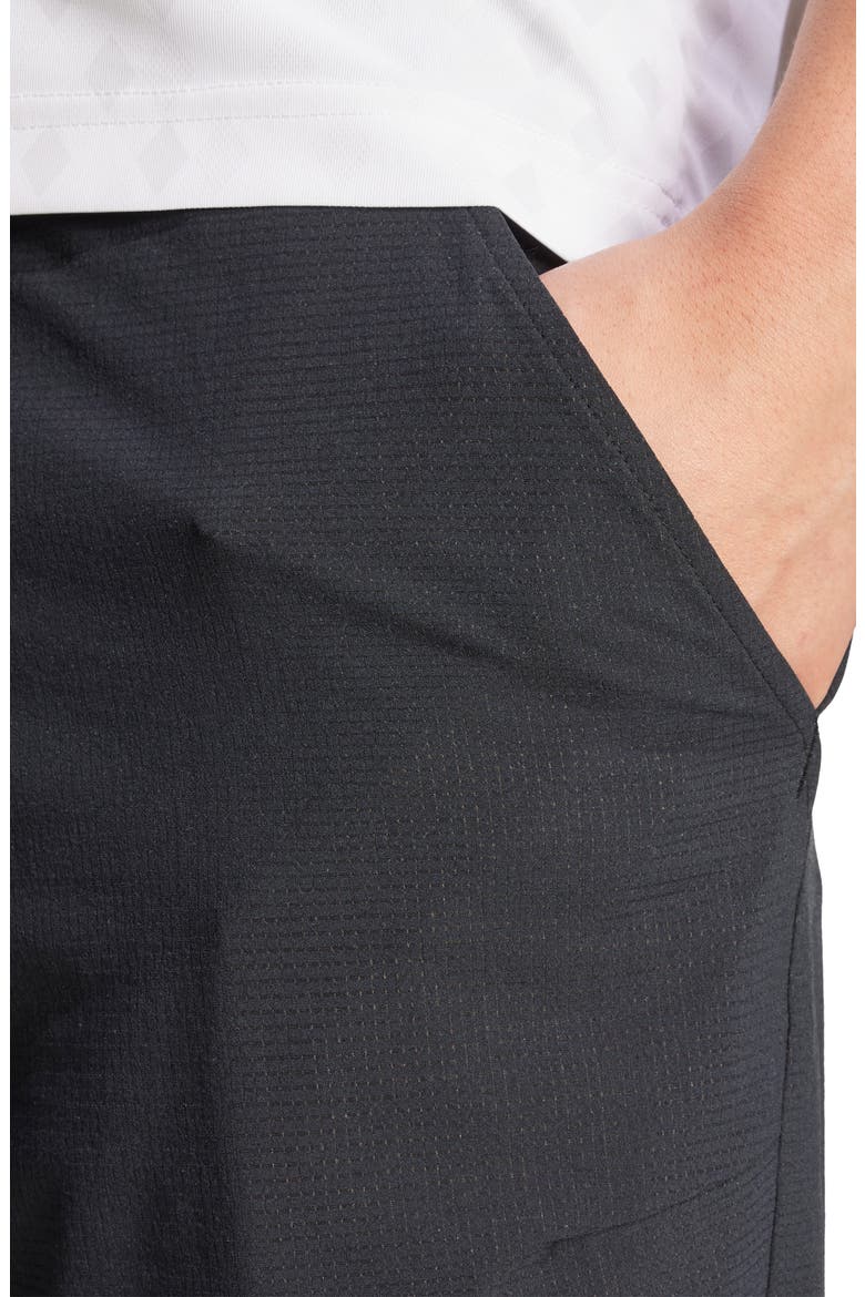 Ergo Performance Shorts, Alternate, color, BLACK
