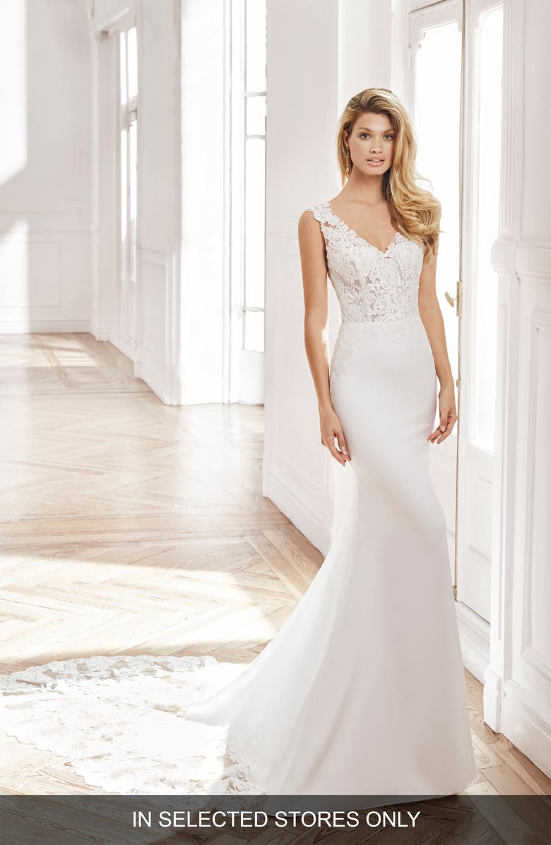 Aire Barcelona Neith Trumpet Wedding Dress, Main, color, 