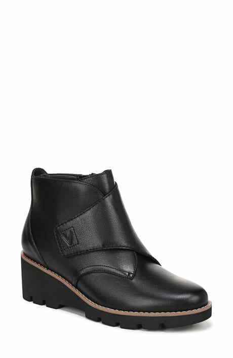 Vionic Abby Wedge Bootie