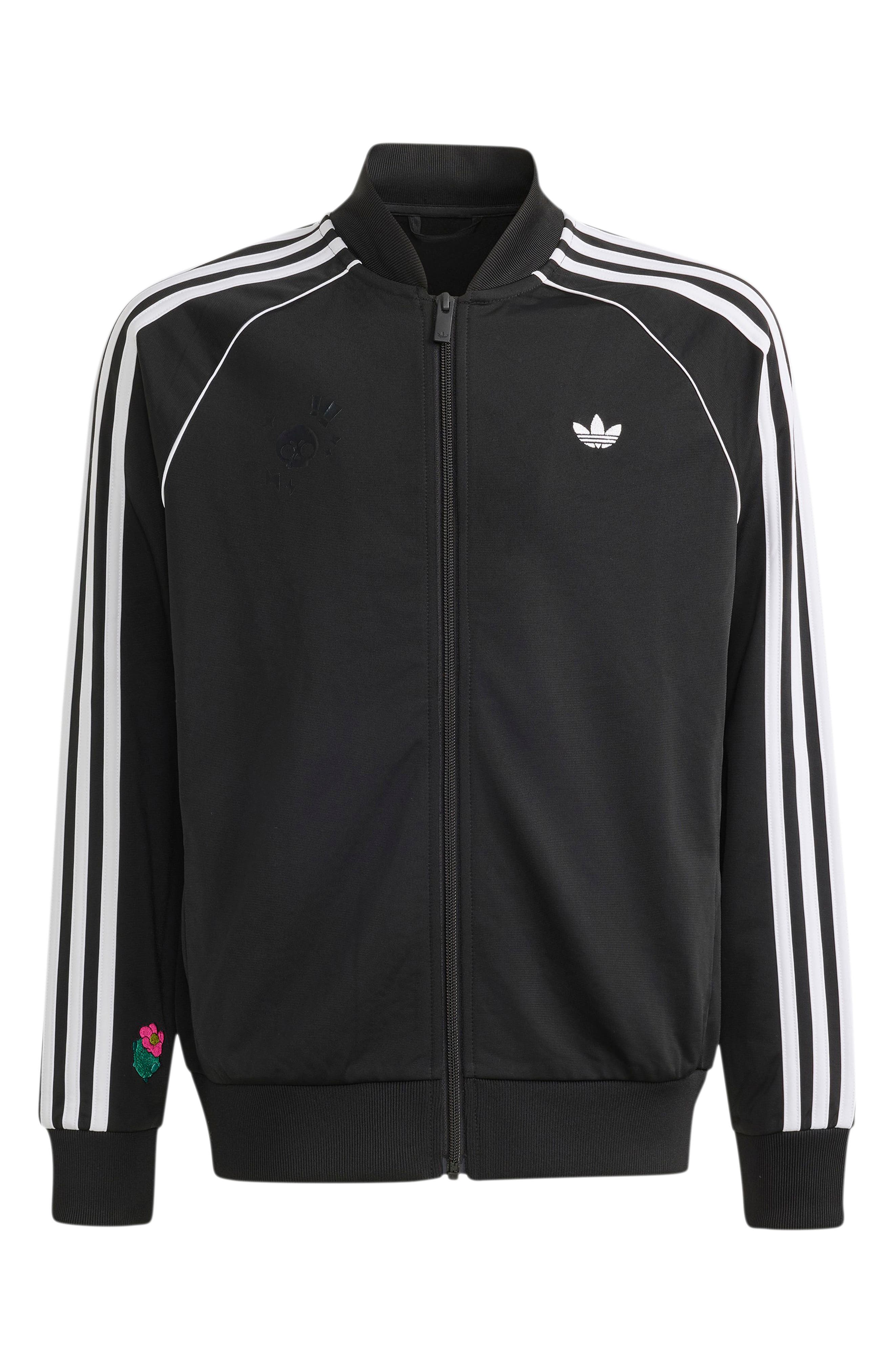 selected BLACK/ WHITE