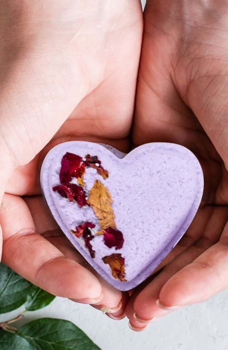 Lizush Heart Shaped Bath Bomb Gift Set, Alternate, color, NO COLOR