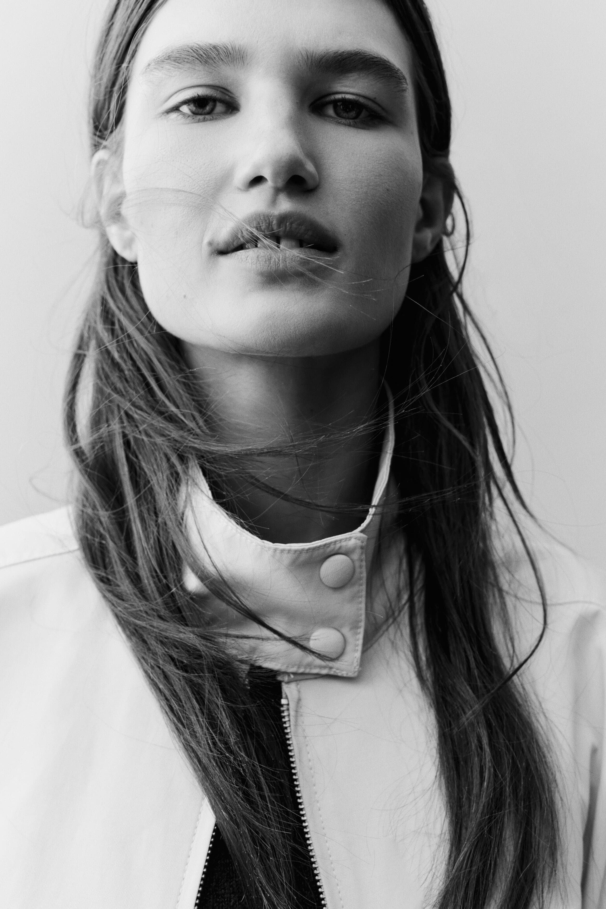 Funnel-collar Jacket - image 2