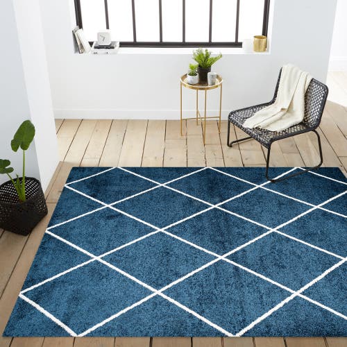 Jonathan Y Cole Minimalist Diamond Trellis Area Rug In Navy/white