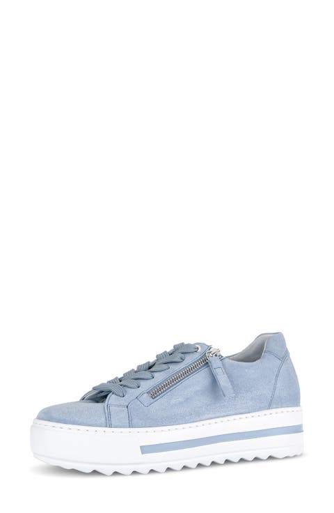 Low Top Platform Sneaker (Women)