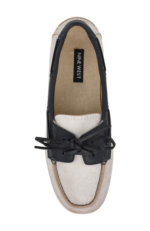 Nine West Yacht Boat Shoe In White/black