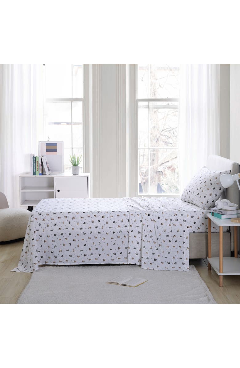 POPPY AND FRITZ Skateboarding Bulldogs 200 Thread Count Cotton Percale Sheet Set, Alternate, color, Grey