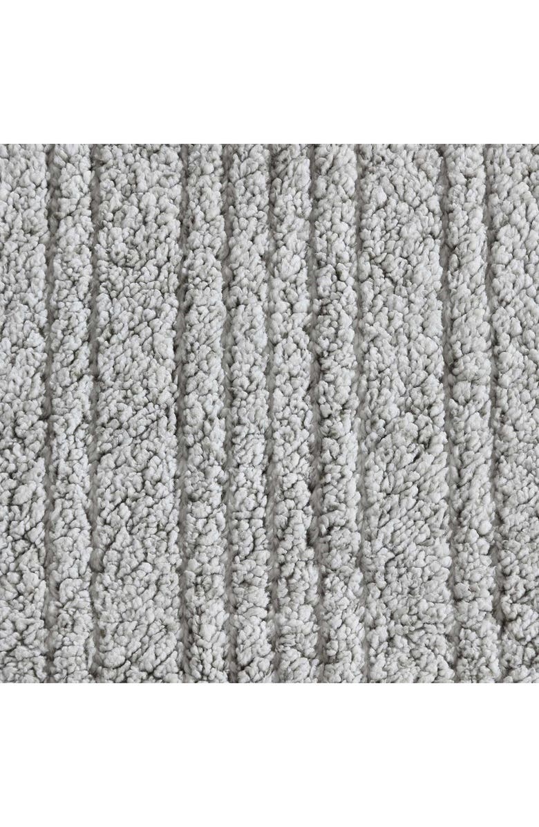 Eddie Bauer Lookout Mountain Tipped Faux Shearling Heated Blanket, Alternate, color, Dark Green