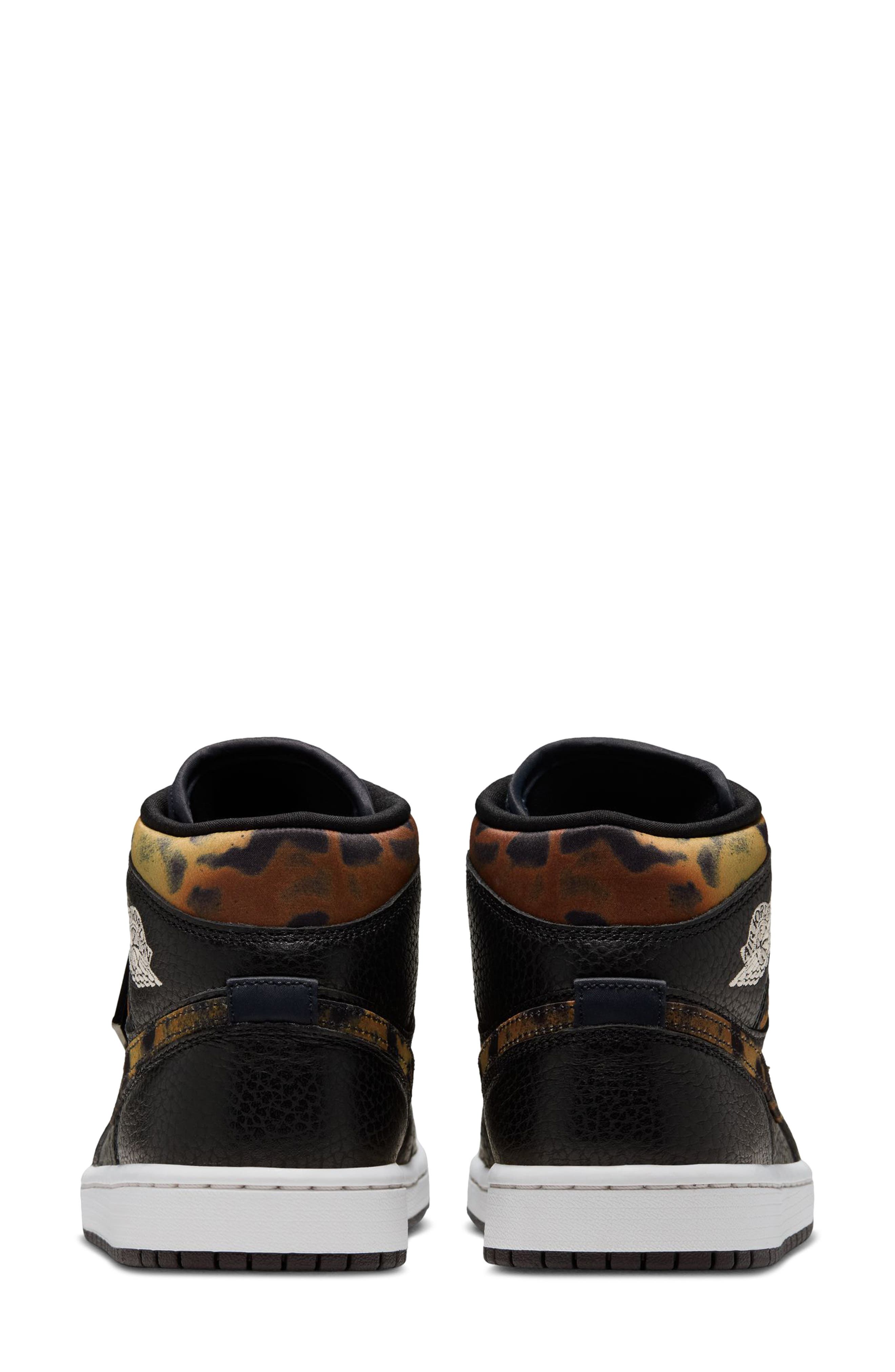 Jordan Air Jordan 1 Mid Sneaker, Alternate, color, 001 BLACK/ VELVET BROWN/ CHALK