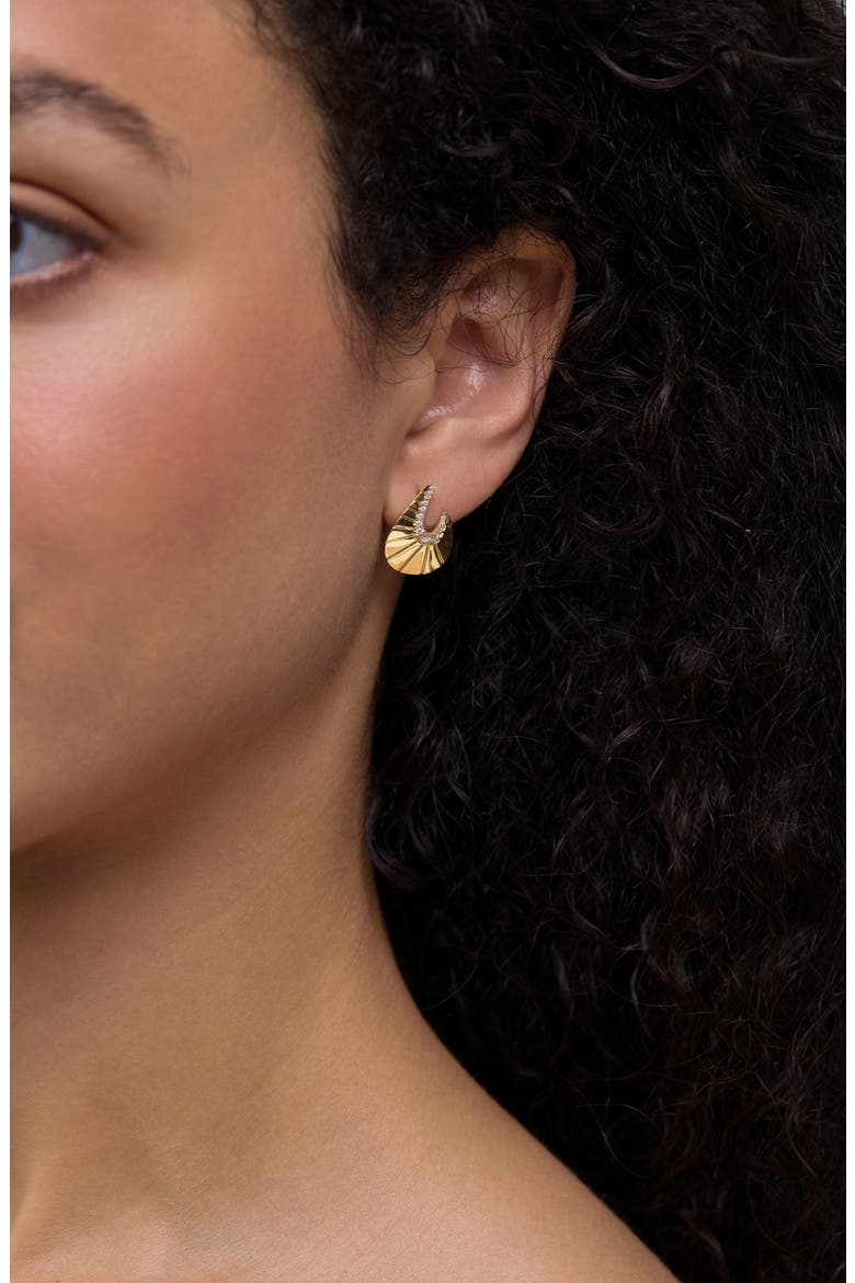 Kiera Large Curve Stud Earrings, Alternate, color, 18K YELLOW GOLD