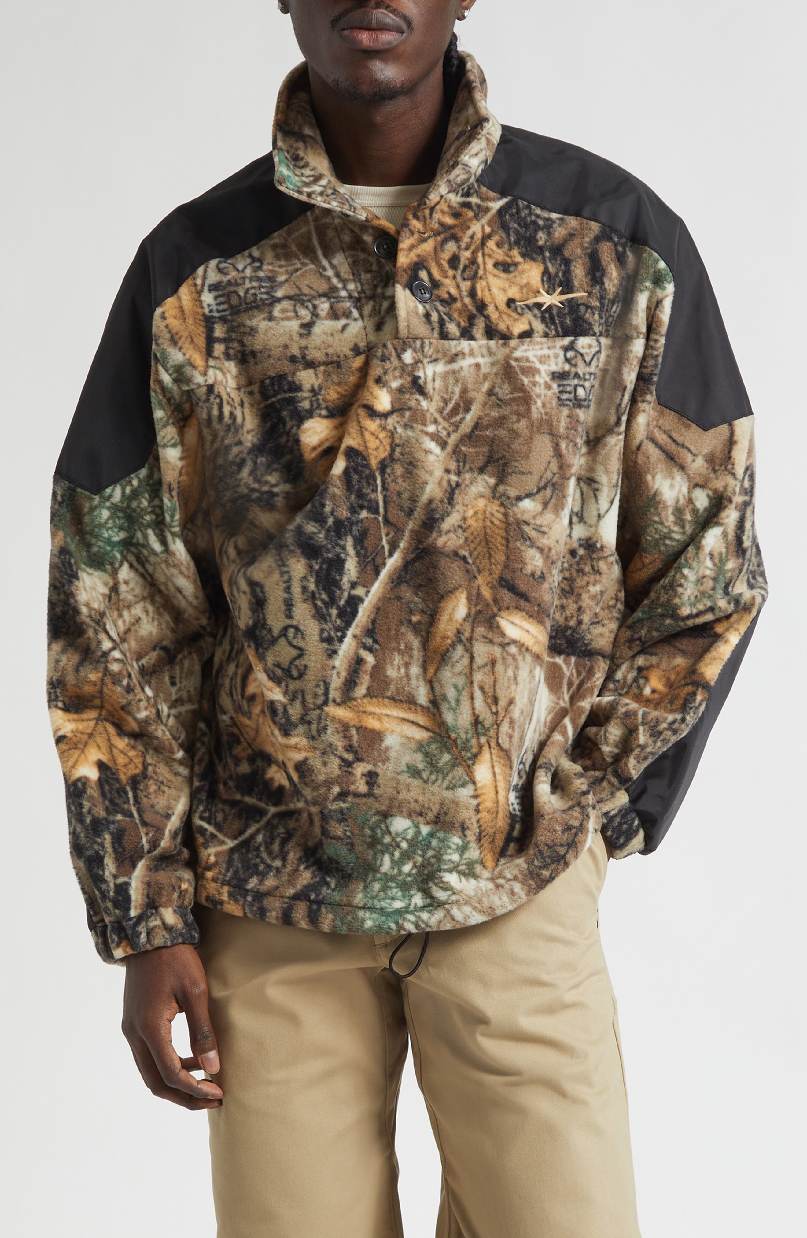 selected REALTREE CAMO